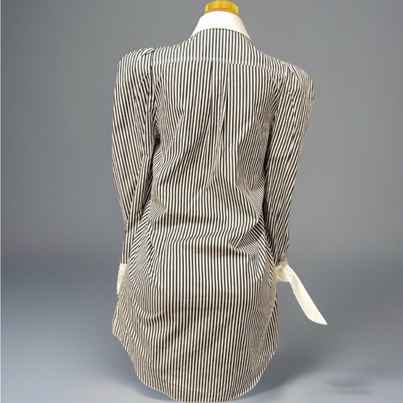💰⬇️ BURBERRY 
Black & White Striped Shirt Dress - Picture 3 of 12